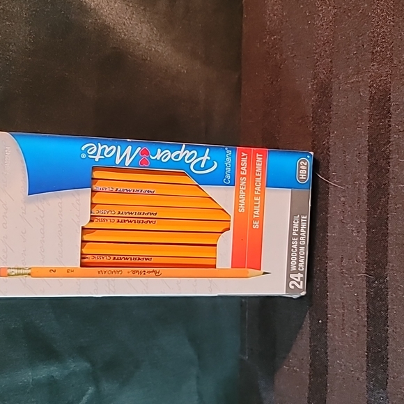 A lot of stationery w/ pencil, pencil crayons,highlighters, pens, all NWT unopen - Picture 8 of 8